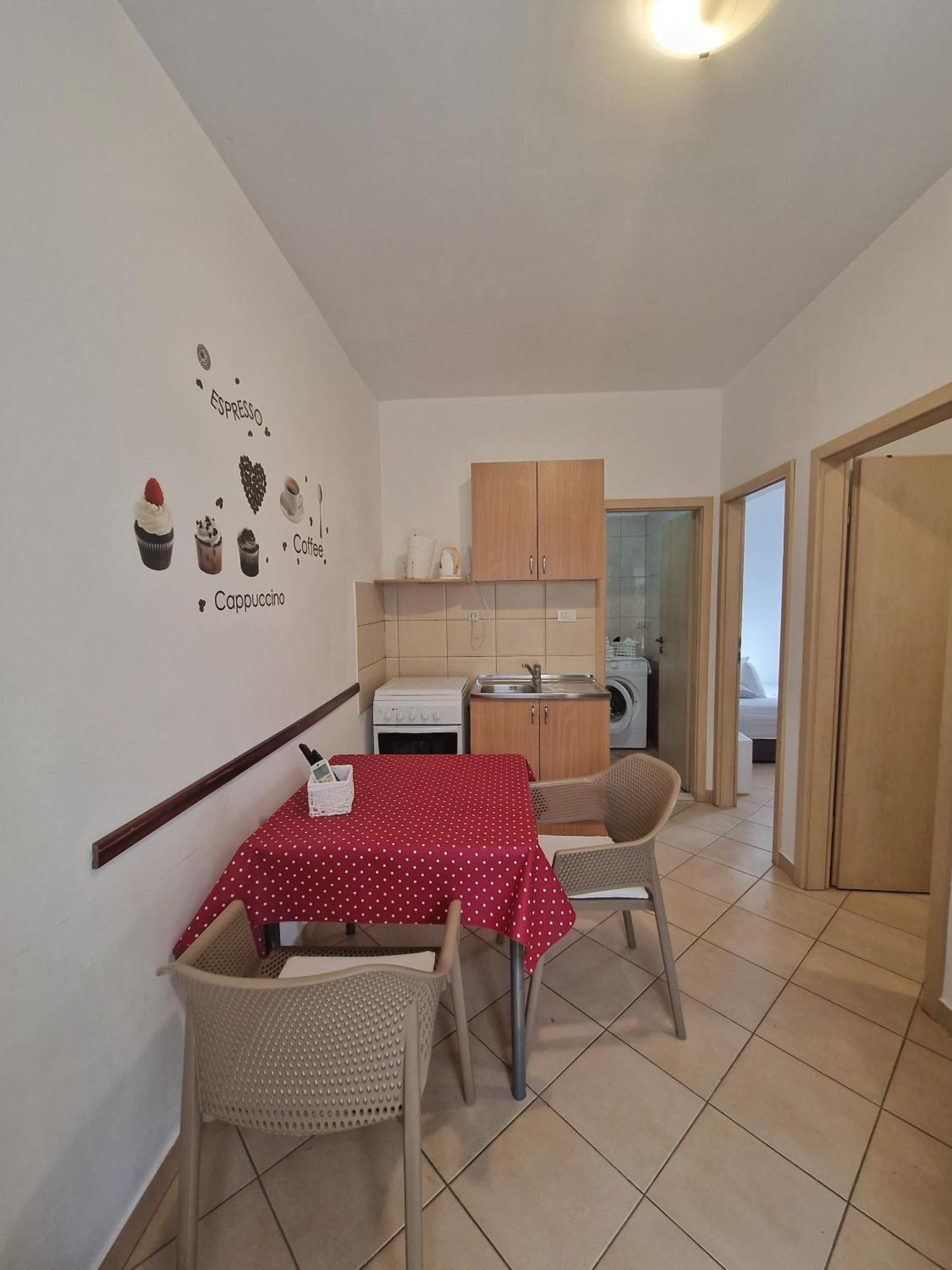Apartments Saric Сплит Екстериор снимка